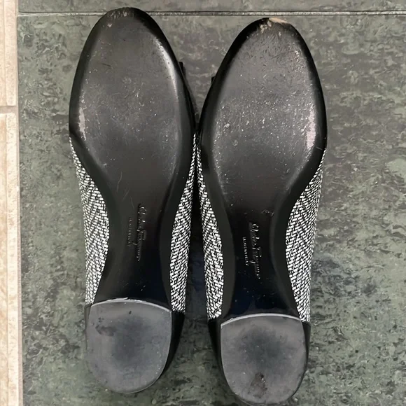 Salvatore Ferragamo Varina Ballet Flat - Picture 3 of 5